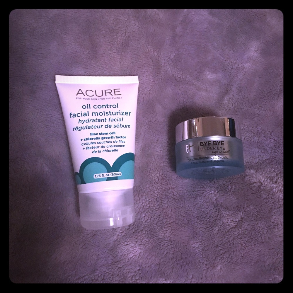 ✨IT Cosmetics Bye Bye Under Eye &Acure Moisturizer